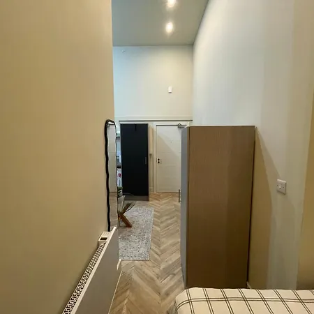 Apartamento With Parking Available