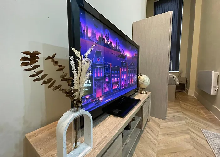 Apartment With Parking Available *